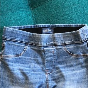 Old Navy Rockstar Mid-rise, size 12, medium wash